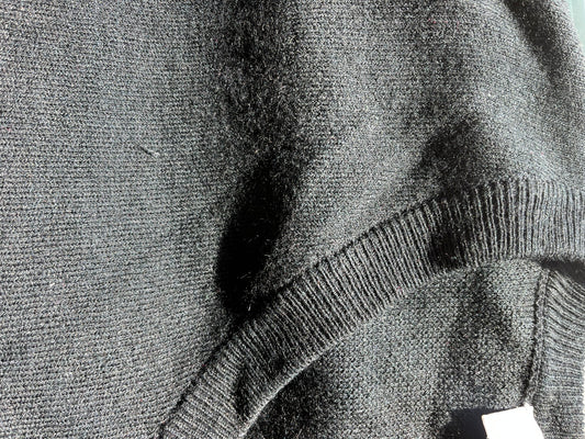 Teddie Sweater - Defect - 26