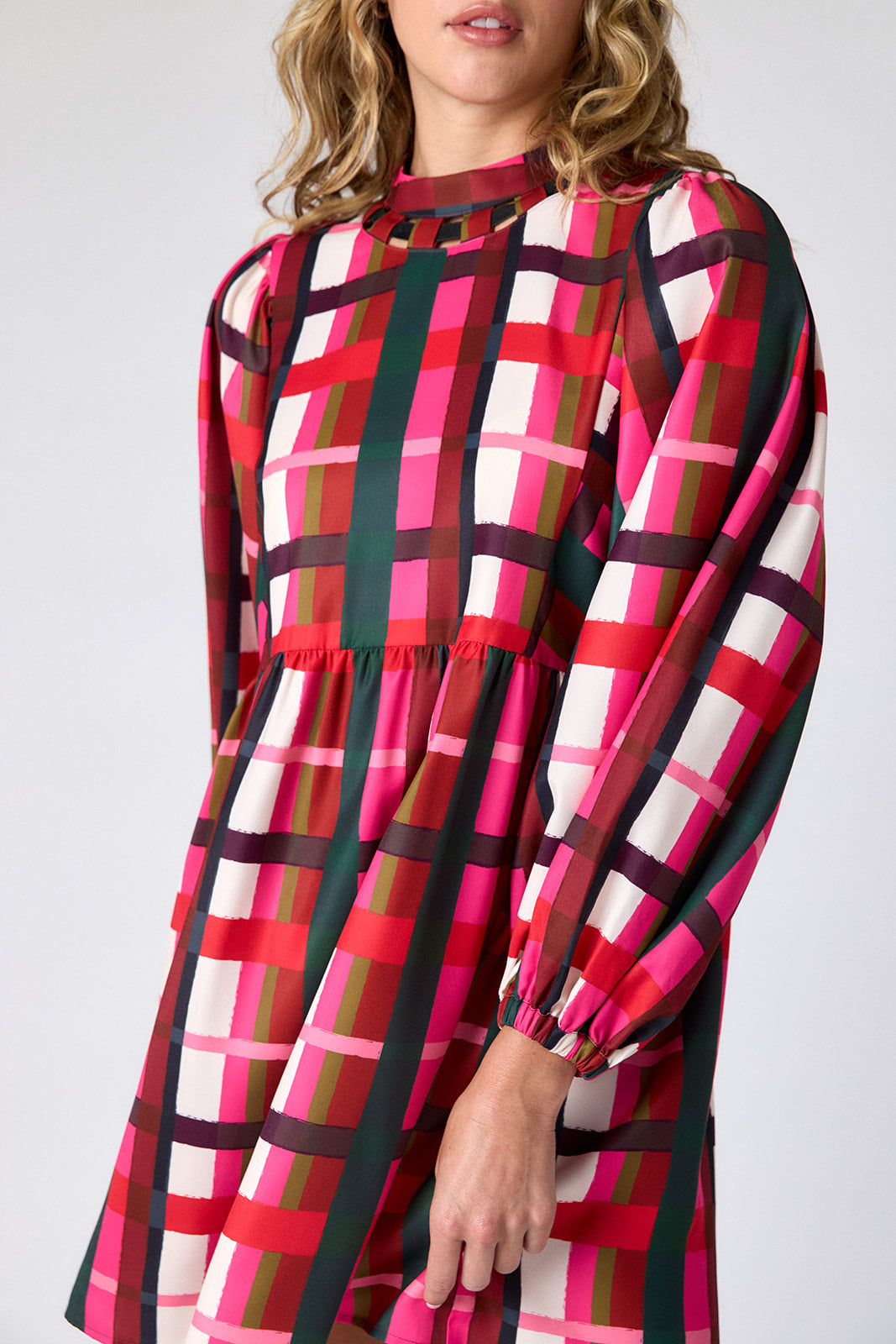 Easton Dress in Holiday Plaid | CROSBY by Mollie Burch Holiday Plaid / XS Easton Dress in Holiday Plaid | CROSBY by Mollie Burch Holiday Plaid / XS