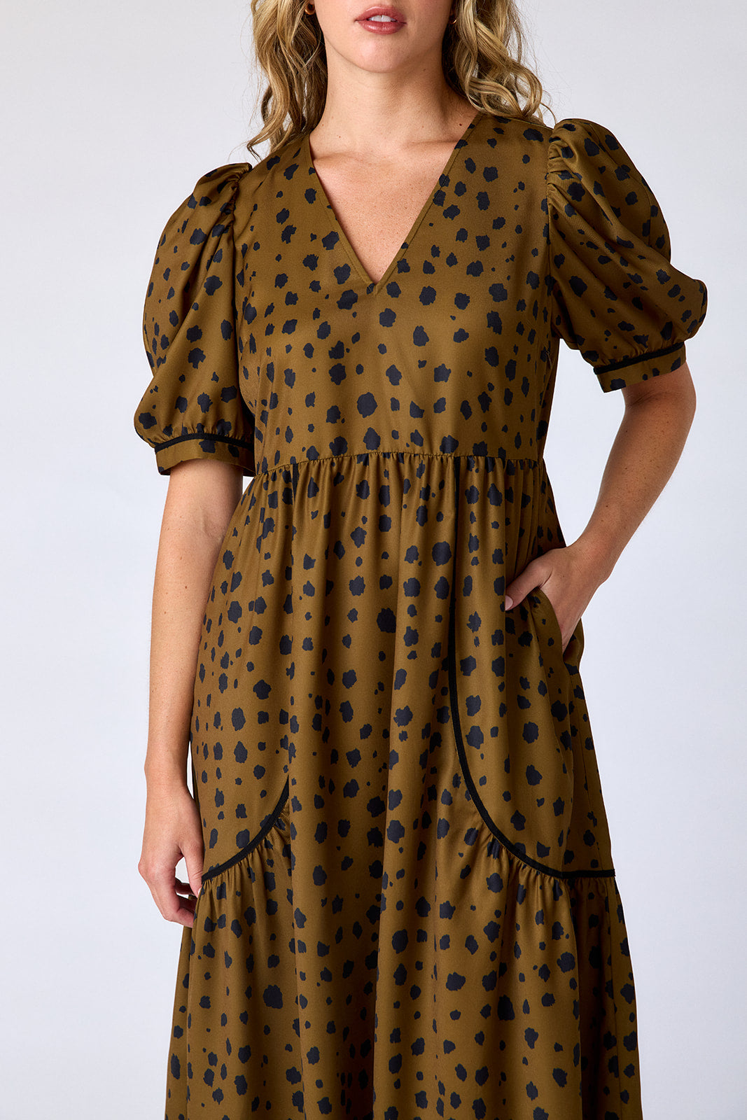 Shira Dress in Ink Spots | CROSBY by Mollie Burch Ink Spots / M Shira Dress in Ink Spots | CROSBY by Mollie Burch Ink Spots / M