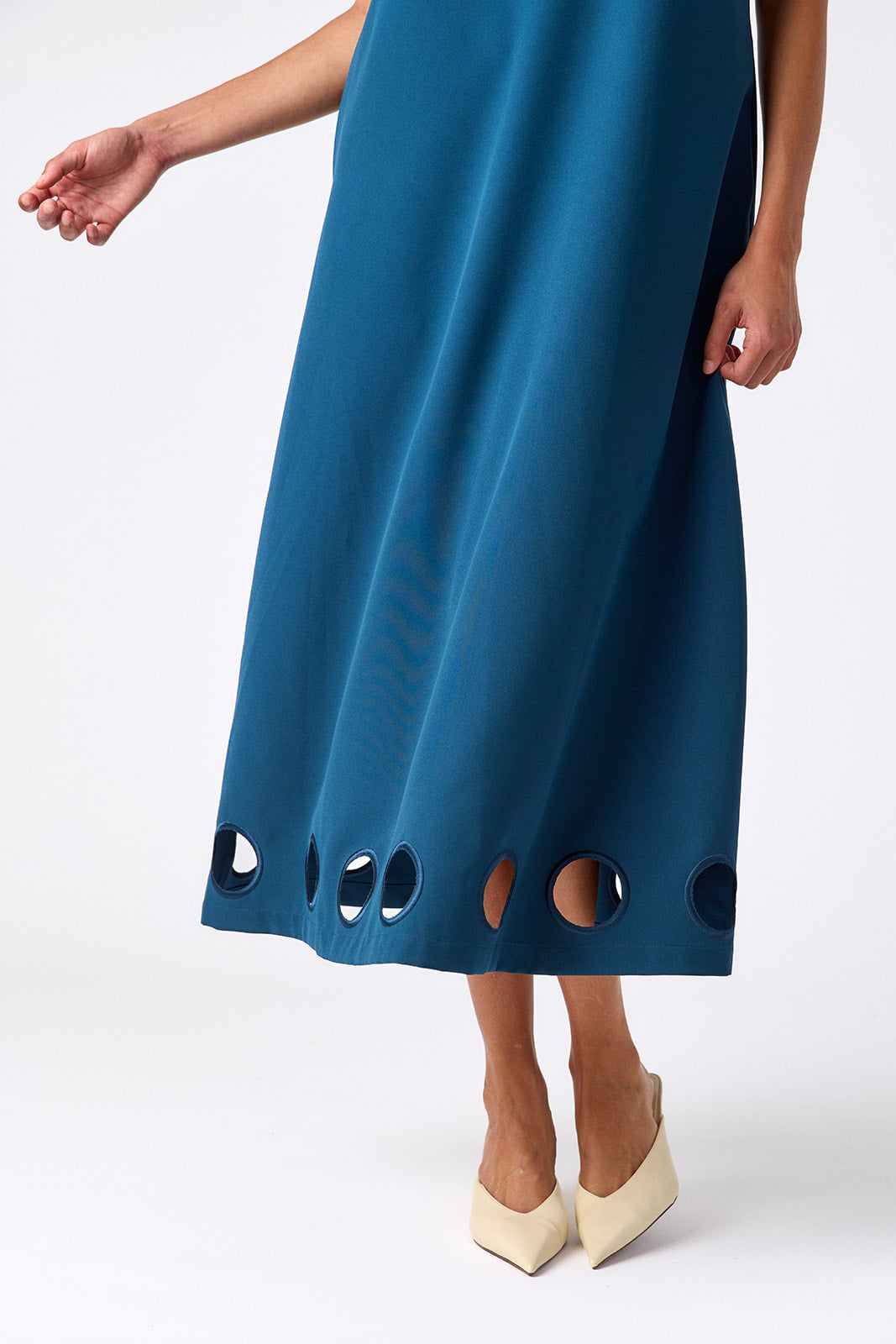 Midnight tent-style short sleeve dress on model – CROSBY by Mollie Burch