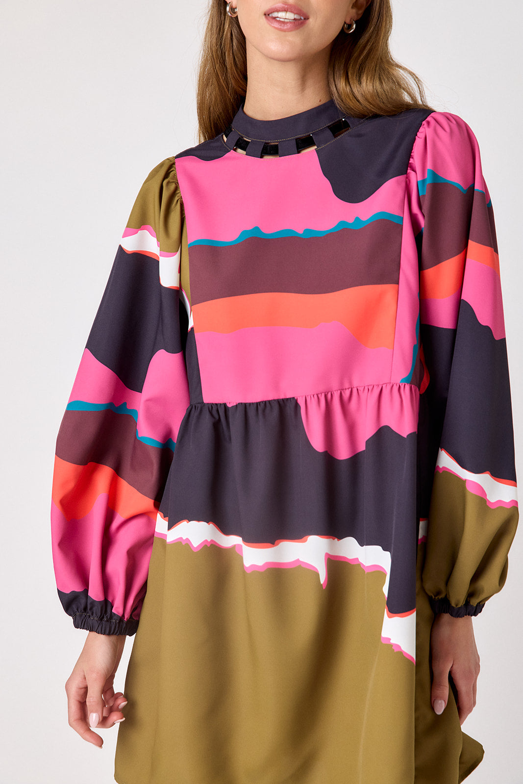 Portoro above-the-knee dress with balloon sleeves on model – CROSBY by Mollie Burch