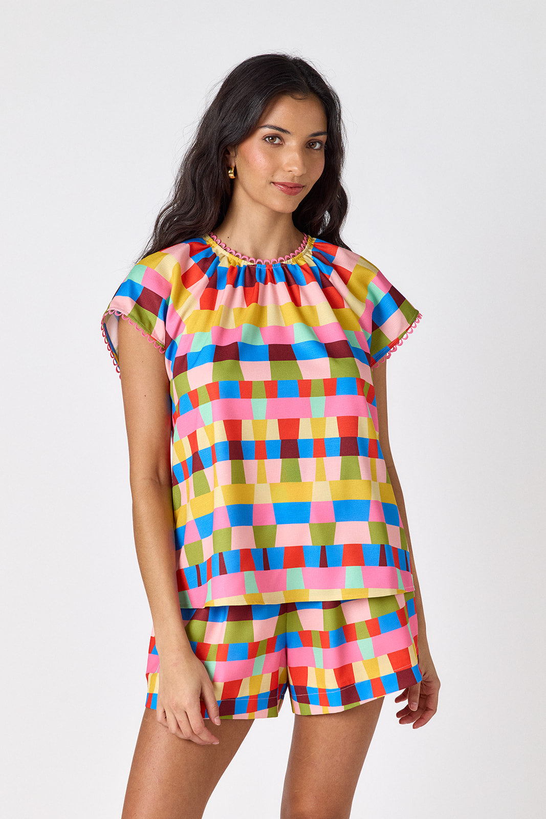 Prism relaxed mid-thigh short on model — CROSBY by Mollie Burch