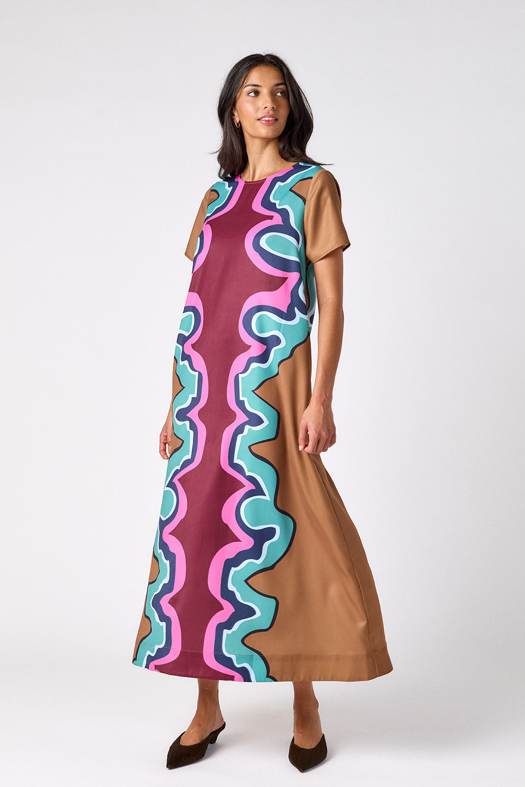 Serpentine tent-style short sleeve dress on model – CROSBY by Mollie Burch