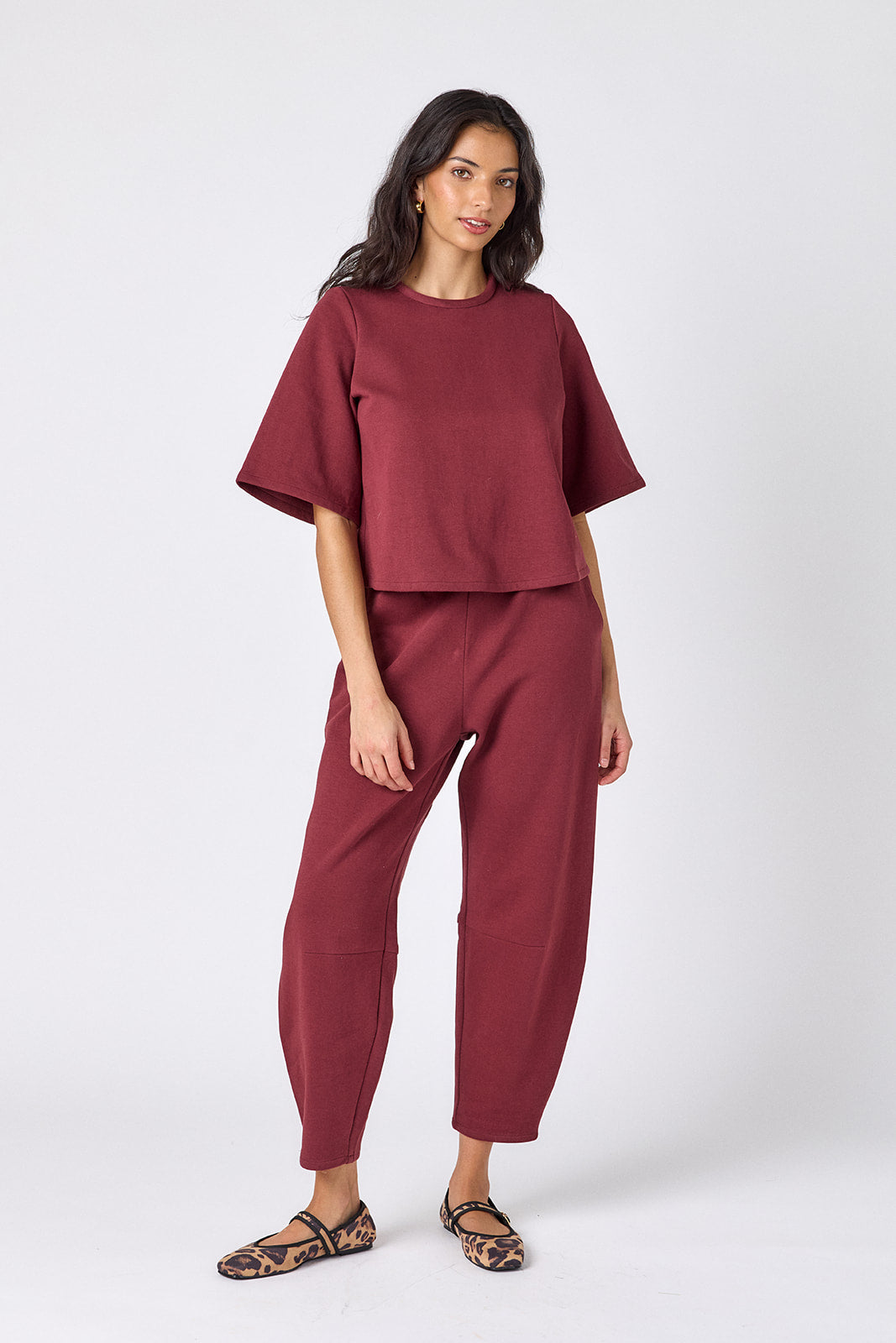 Syrah boxy cropped tee on model – CROSBY by Mollie Burch
