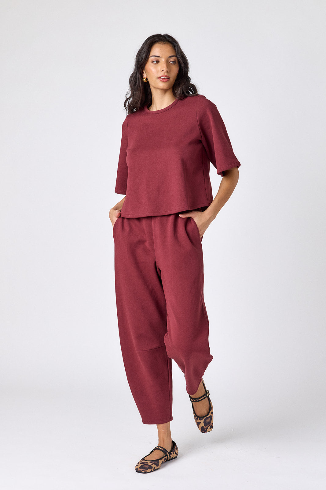 Syrah boxy cropped tee on model – CROSBY by Mollie Burch