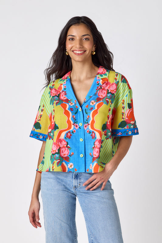 The Grove short sleeve collared buttondown on model — CROSBY by Mollie Burch