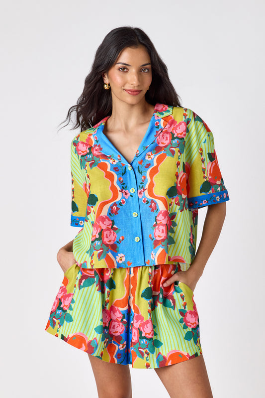 The Grove short sleeve collared buttondown on model — CROSBY by Mollie Burch